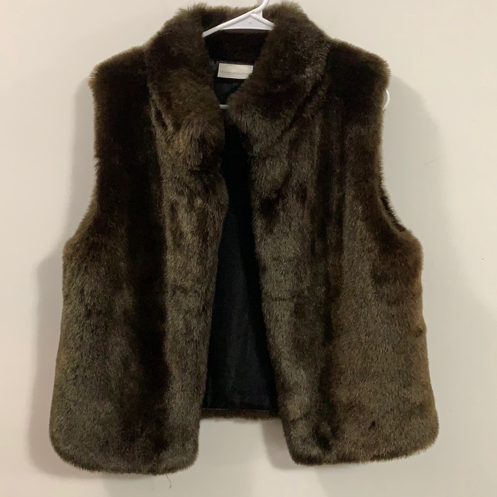 Women’s Worthington Faux Fur Vest, no closure, Size Large very good condition